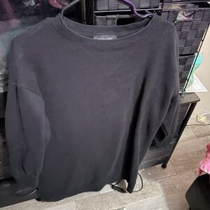 Elegant Black Women's Crew Neck Sweater